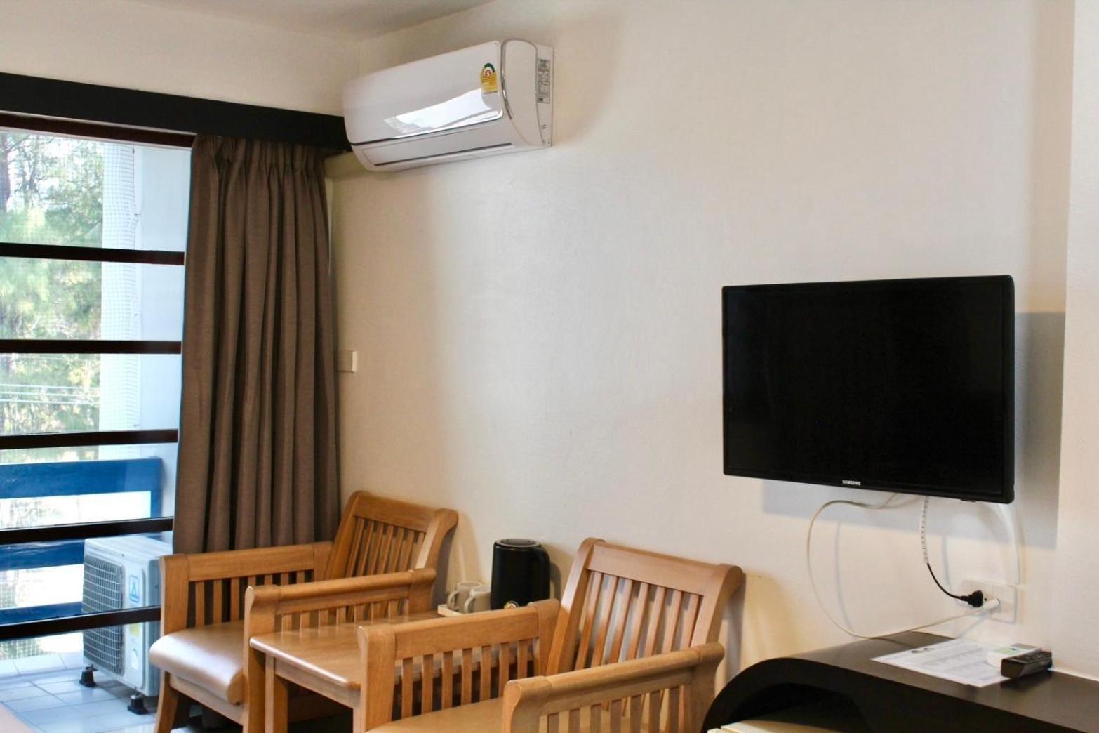 S2 Hotel - Sha Plus Certified Банг Саен Экстерьер фото